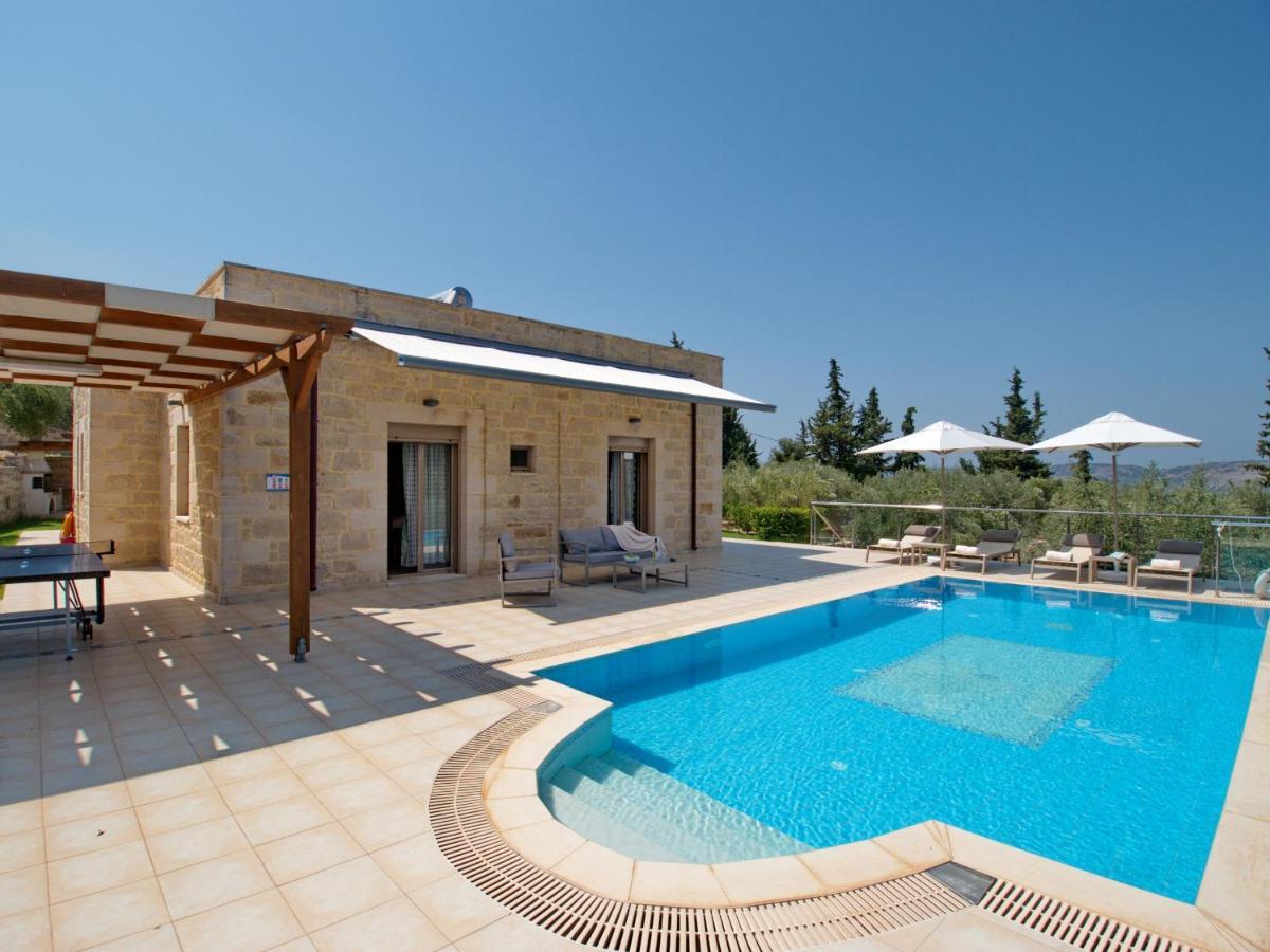 Villa Olivia With Pool Vrises Crete Alikampos Bagian luar foto